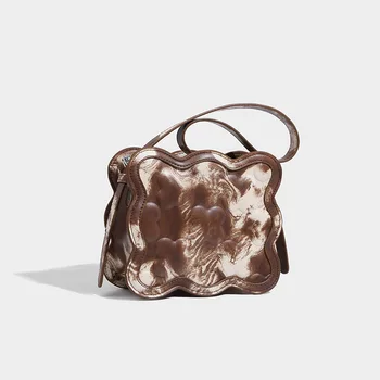 Лятна Нова Популярната Малка чанта 2023, Модни Универсална чанта-Месинджър, Дамски Проста чанта на едно рамо, Преносими Малки Квадратни Чанти