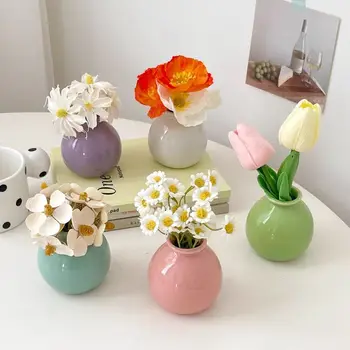 Мини-керамични малка ваза с широко гърло, набор от изкуствени цветя в стил ins, украса от изкуствени цветя, настолна окото, червен финансирани